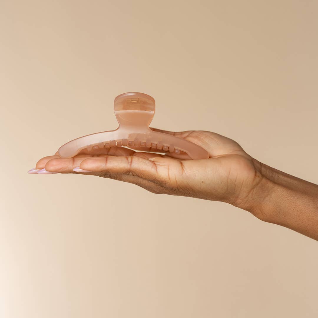 Recycled Plastic Large Arched Clip : Soft Pink