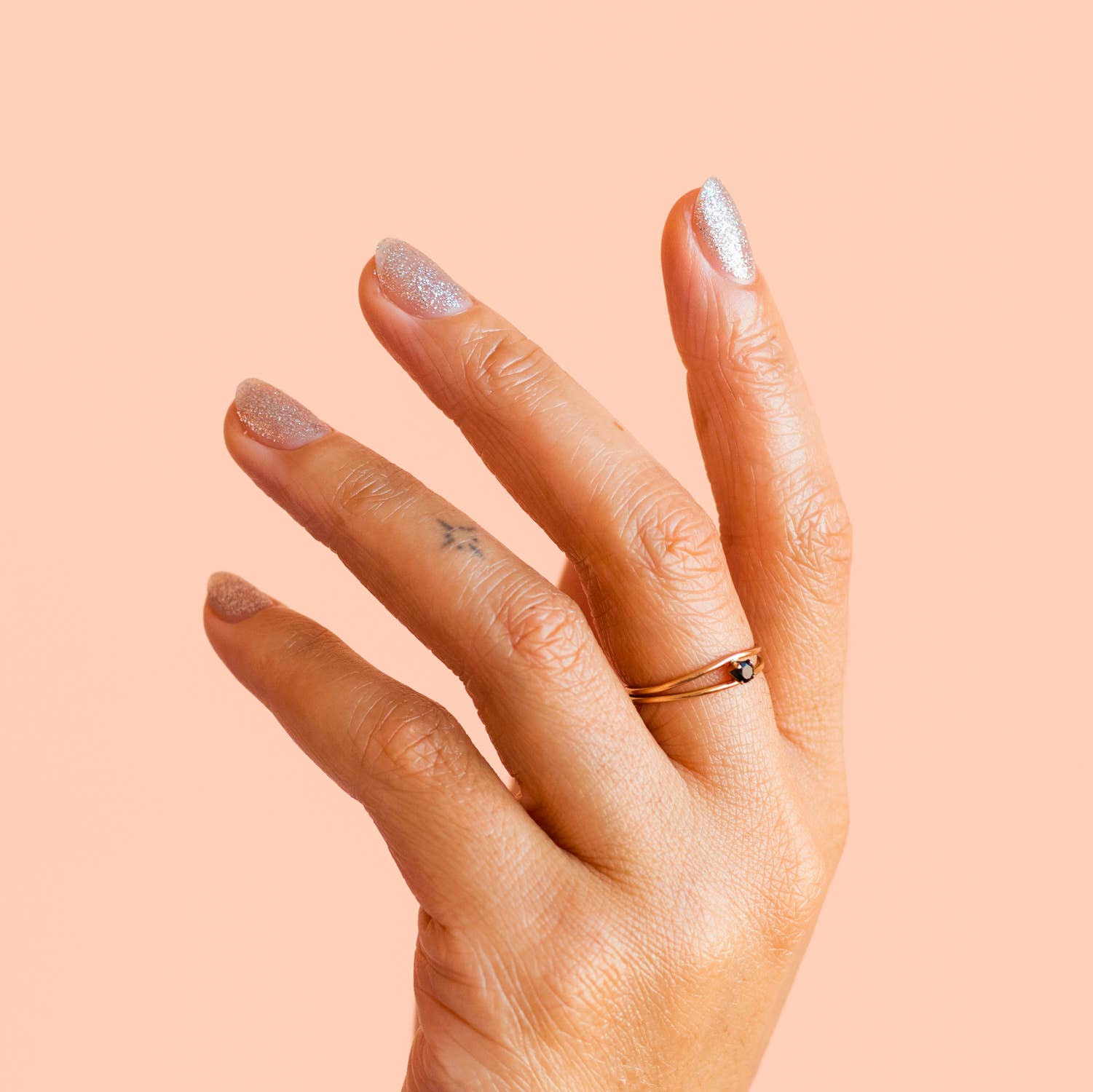 Vegan & 21-free Nail Polish : Romano Fafard
