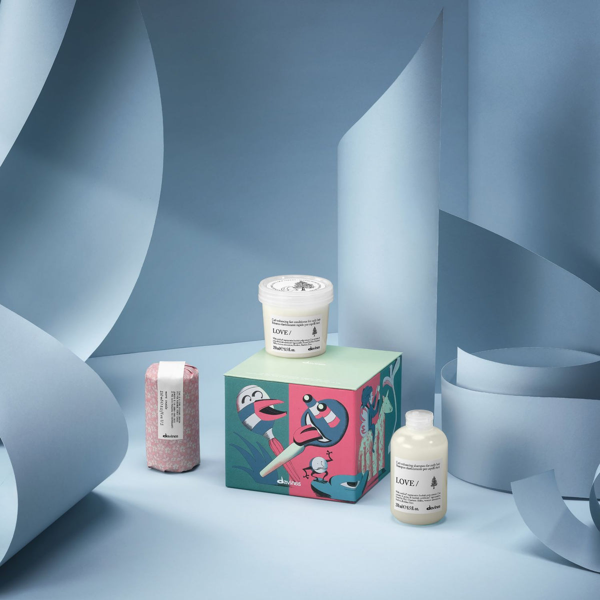 Davines LOVE Curl Holiday Set