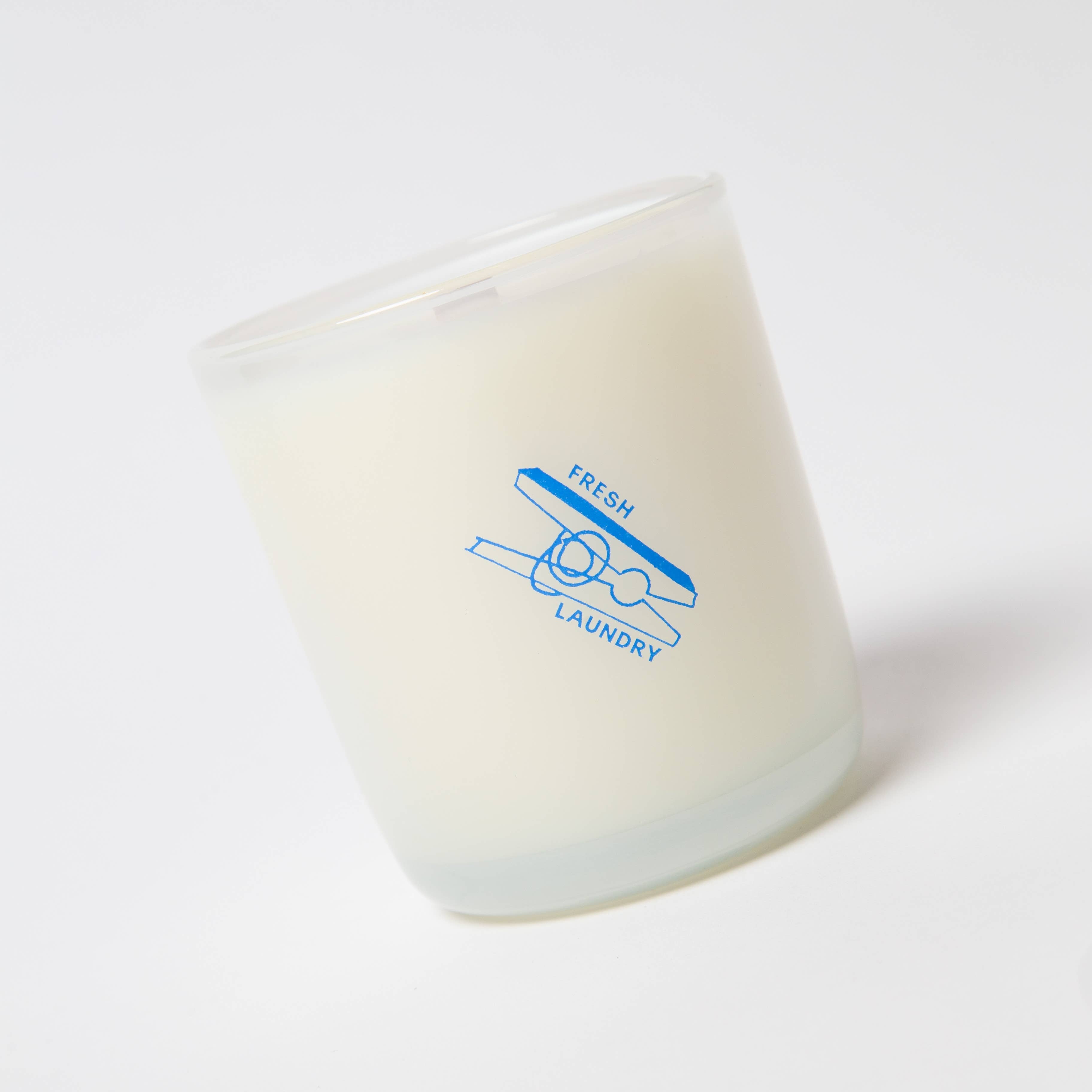 Fresh Laundry : Rain, Cotton & Vanilla Coco Soy 8oz Candle