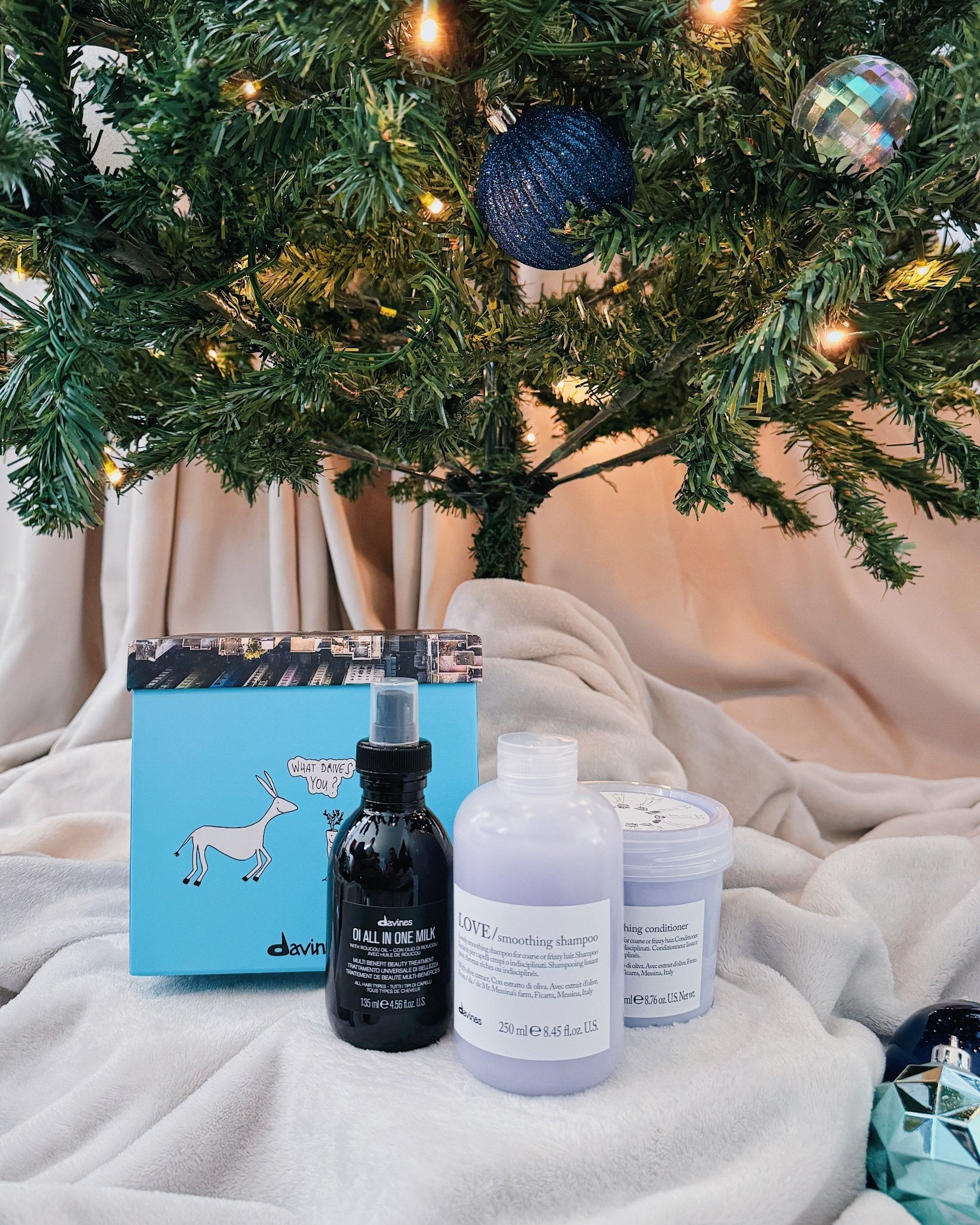 Davines Love Smoothing Holiday Set