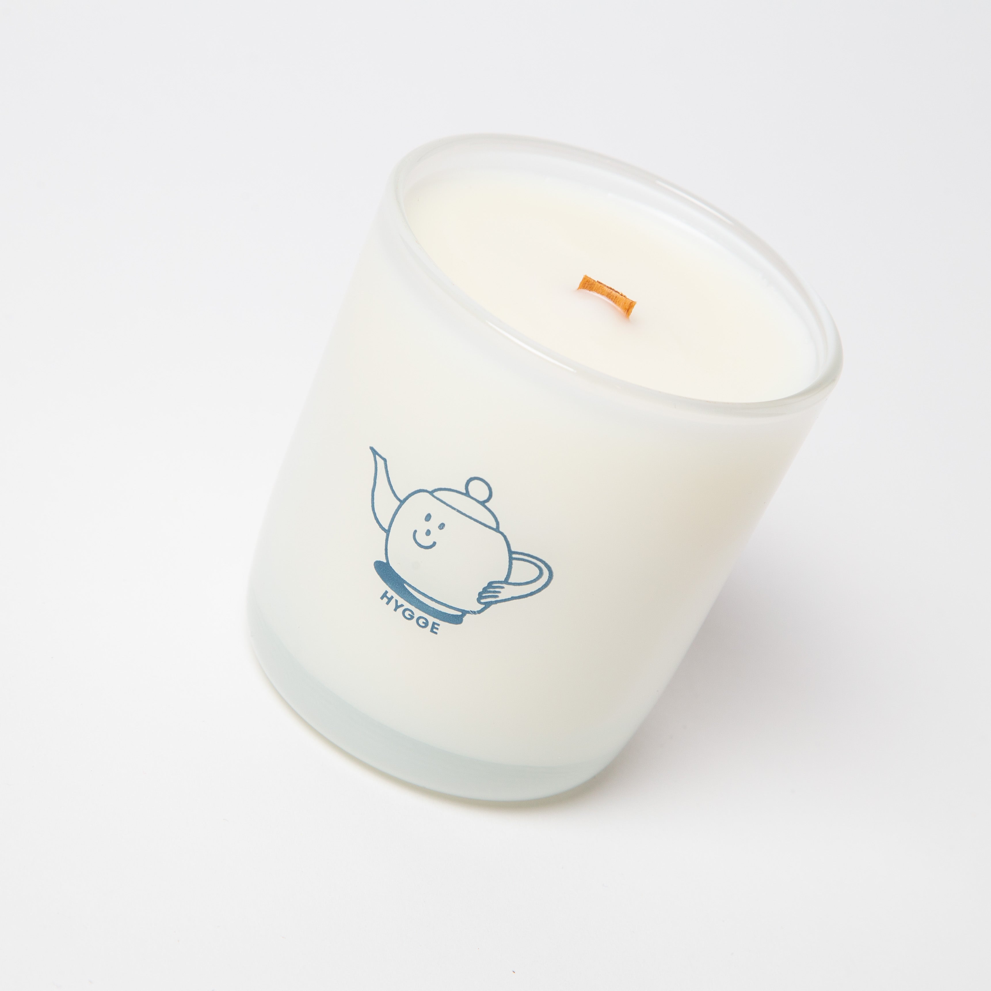 HYGGE Vanilla, Tobacco, Cedar + Sea Salt Coconut Soy Candle