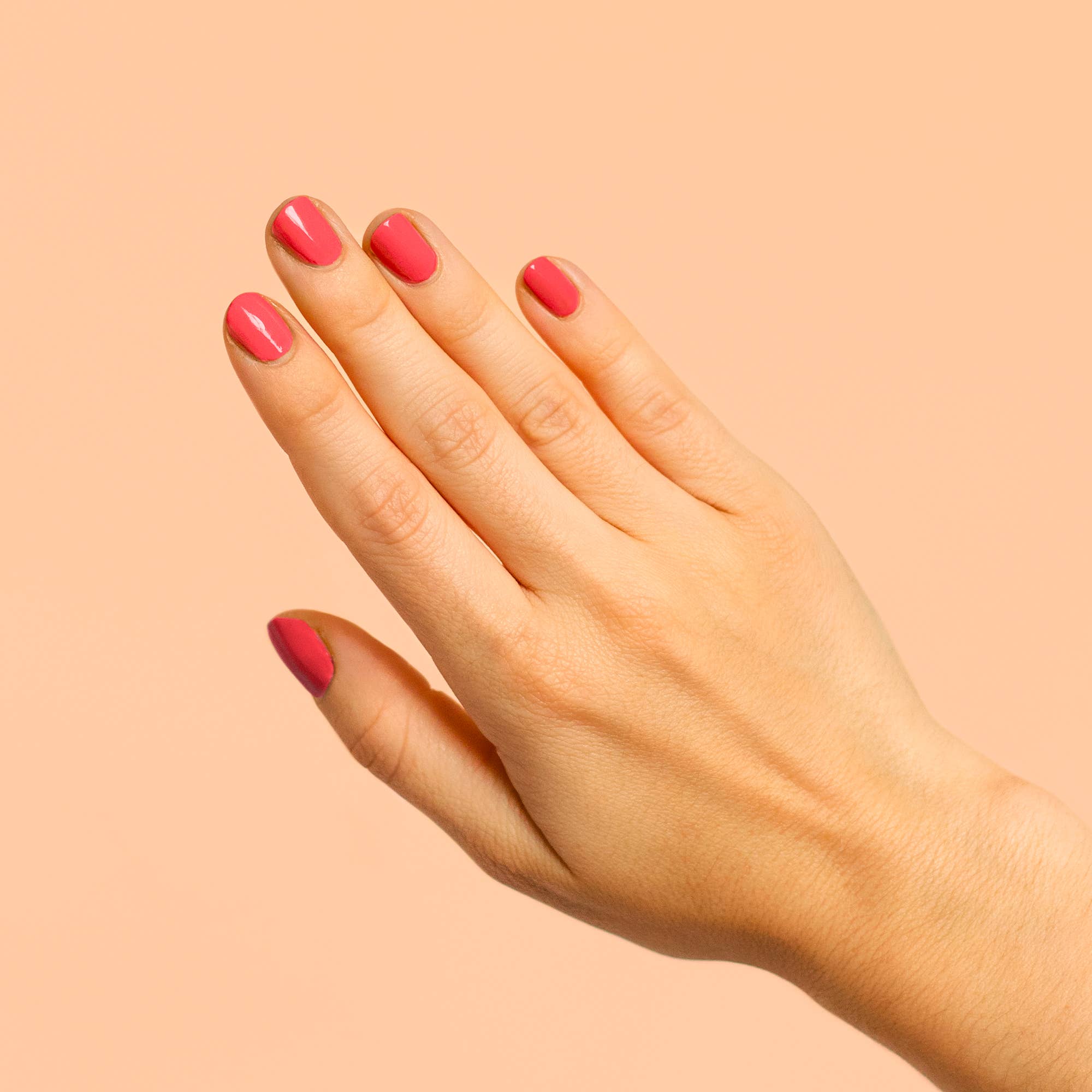 Coral Crush : Vegan & 21-free Nail Polish