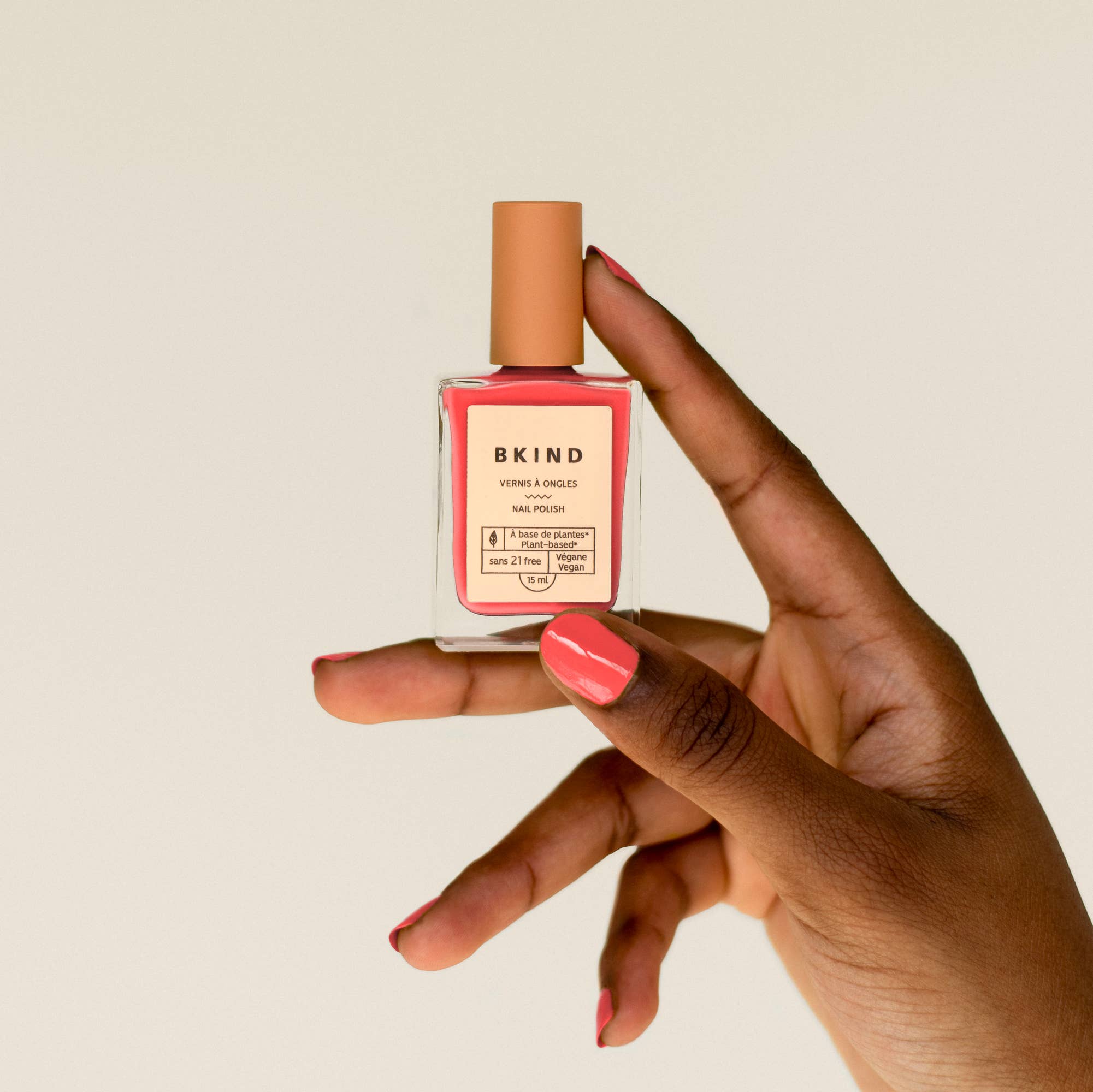 Coral Crush : Vegan & 21-free Nail Polish