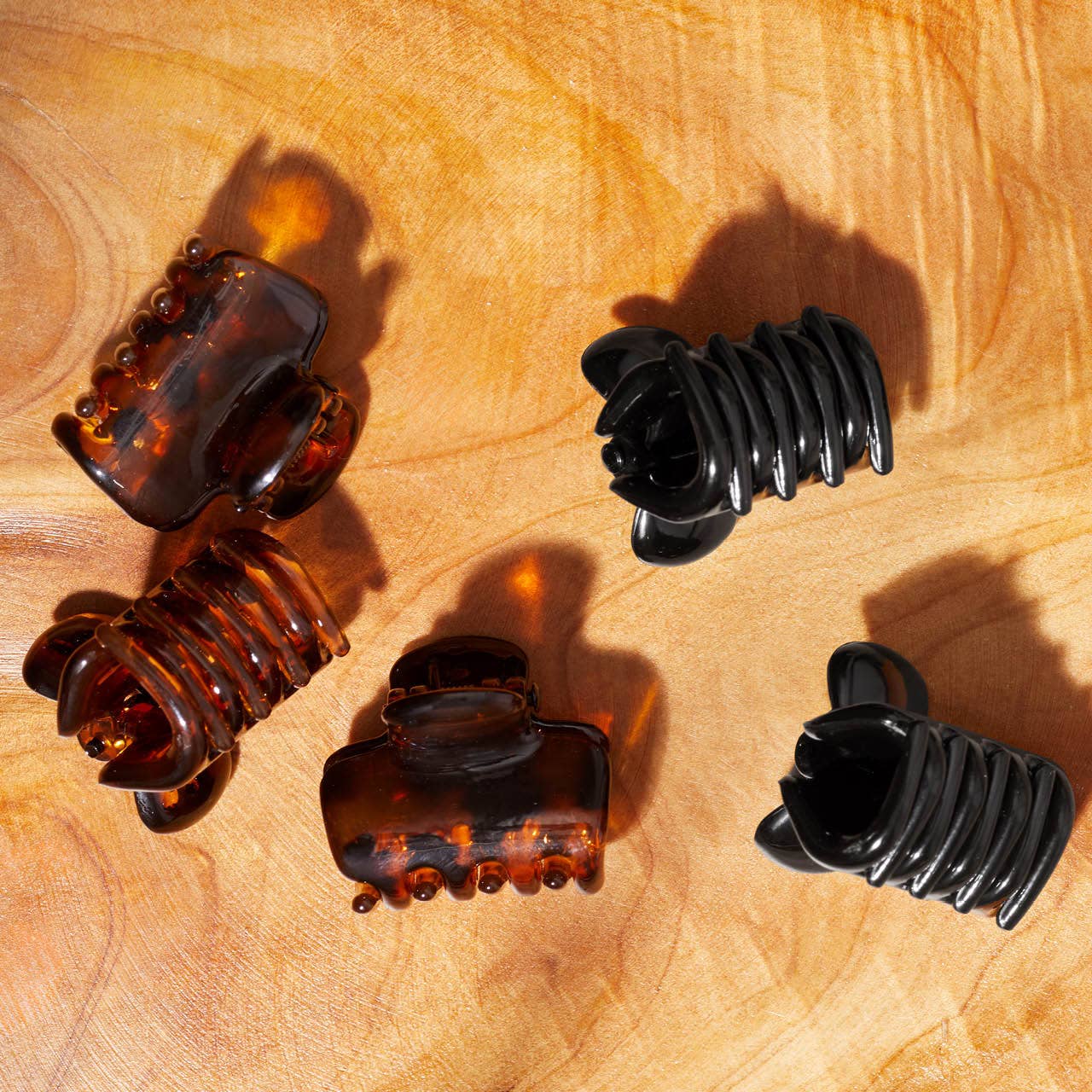 Recycled Plastic Mini Puffy Claw Clips : Black/Tort