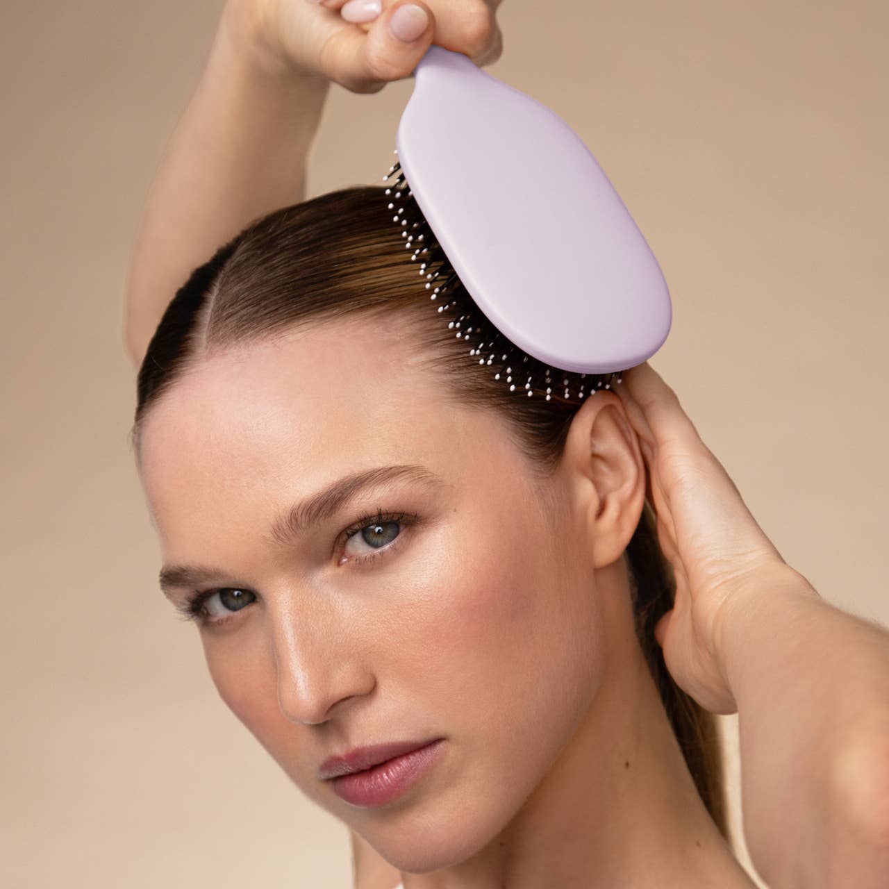 Smooth & Polish Brush : Soft Violet